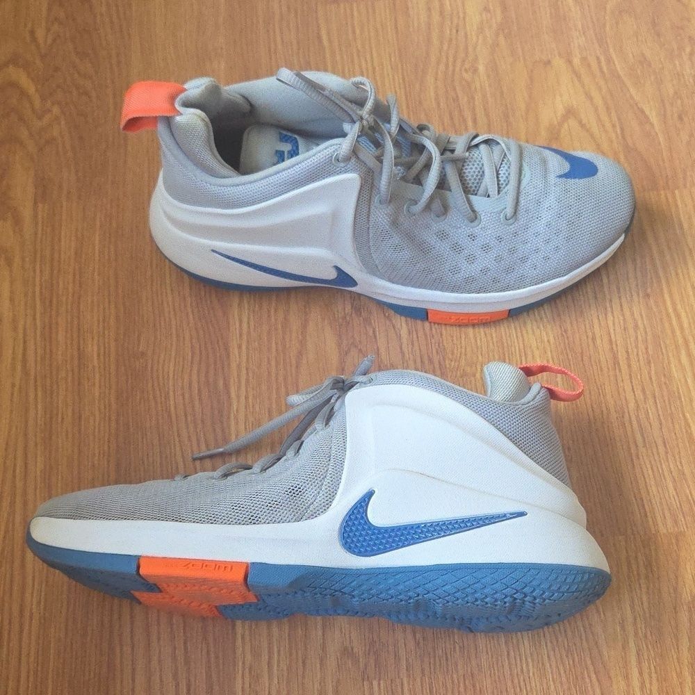 Nike LeBron Zoom Witness Men's 8.5 Wolf Grey Star Blue 852439 004 - $100
